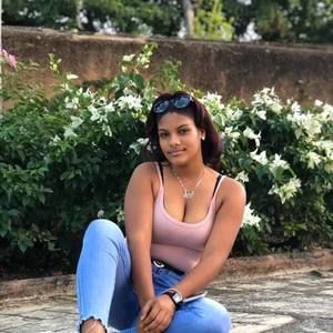 Meet your Posher, Ashly